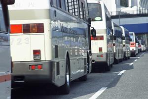 革新的なレンタカー体験を提供するTANAAKKレンタカーの特徴と店舗情報